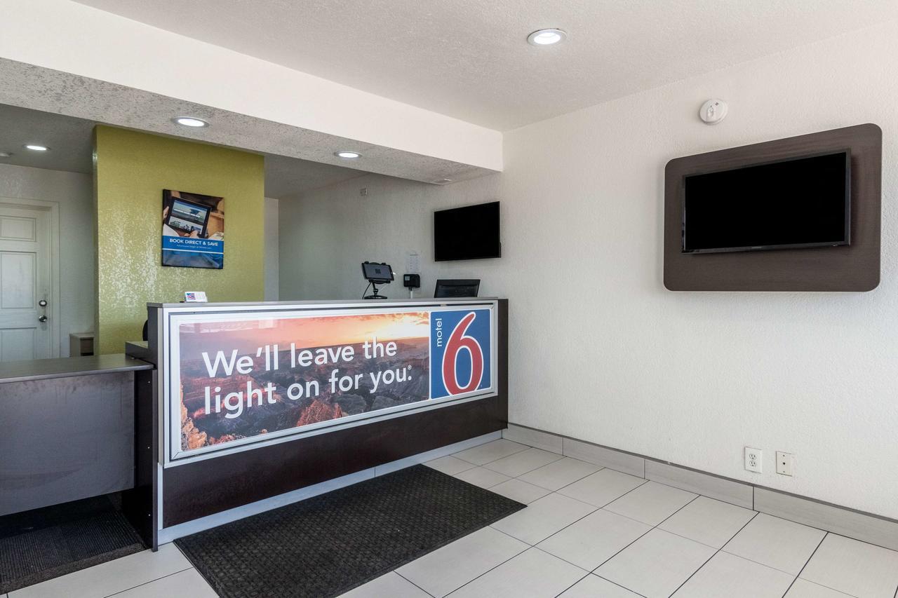 Motel 6 Fort Worth North Haltom City Экстерьер фото