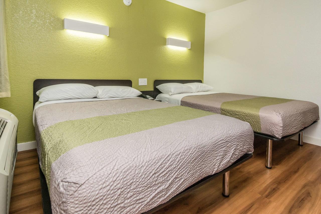 Motel 6 Fort Worth North Haltom City Экстерьер фото