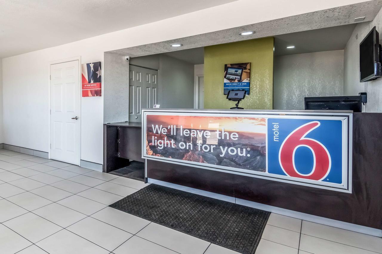 Motel 6 Fort Worth North Haltom City Экстерьер фото